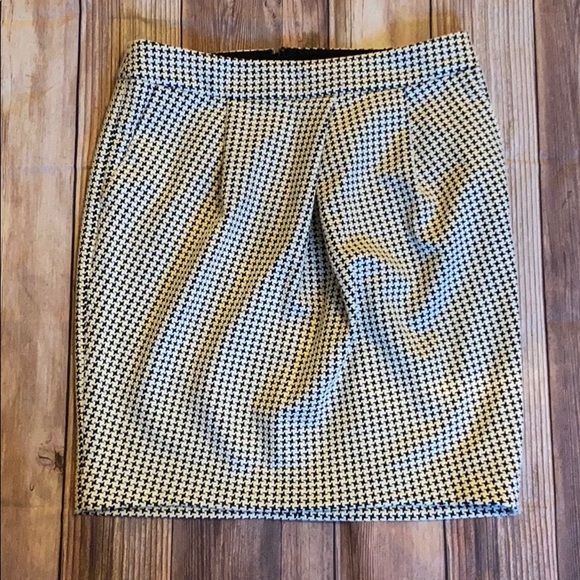 Banana Republic Houndstooth Skirt Sz 8 - Picture 1 of 7